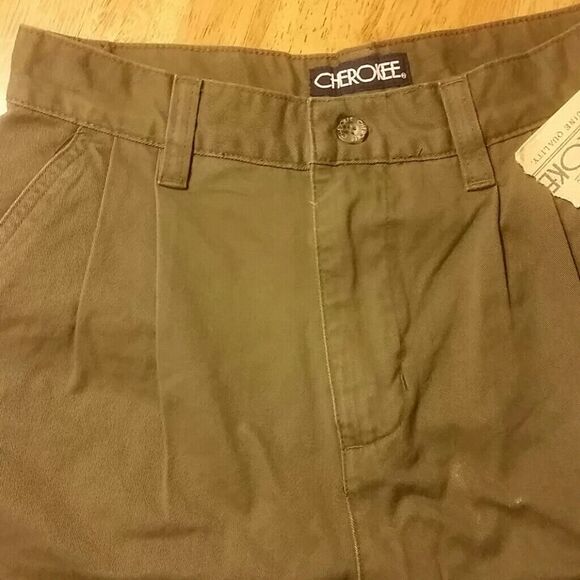 KHAKI GREEN BOYS SHORTS - Picture 3 of 4